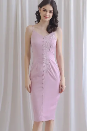 Chelo Applique Sateen Dress In Blush
