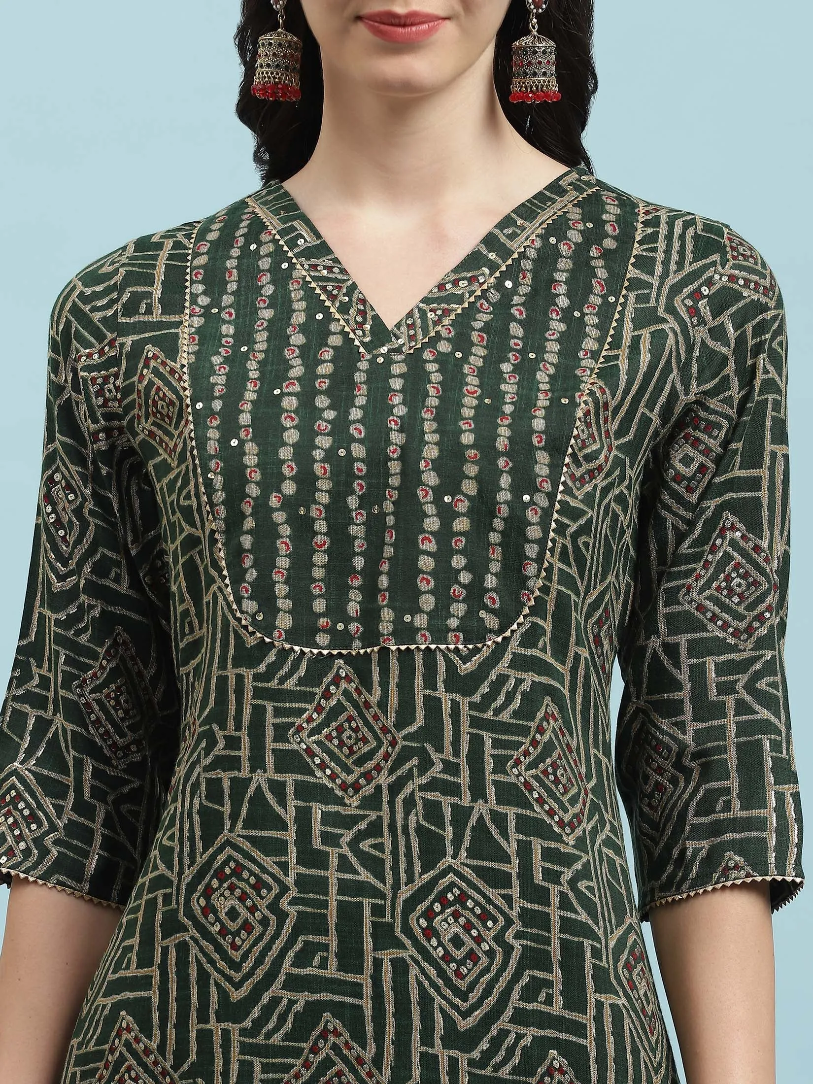 Indiessence Green Ornamental Printed Kurta Comfort Pant Dupatta