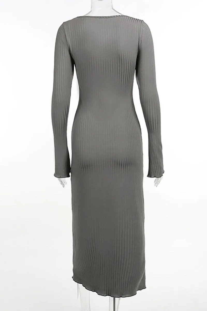 Square neck A-hem long-sleeved knitted dress