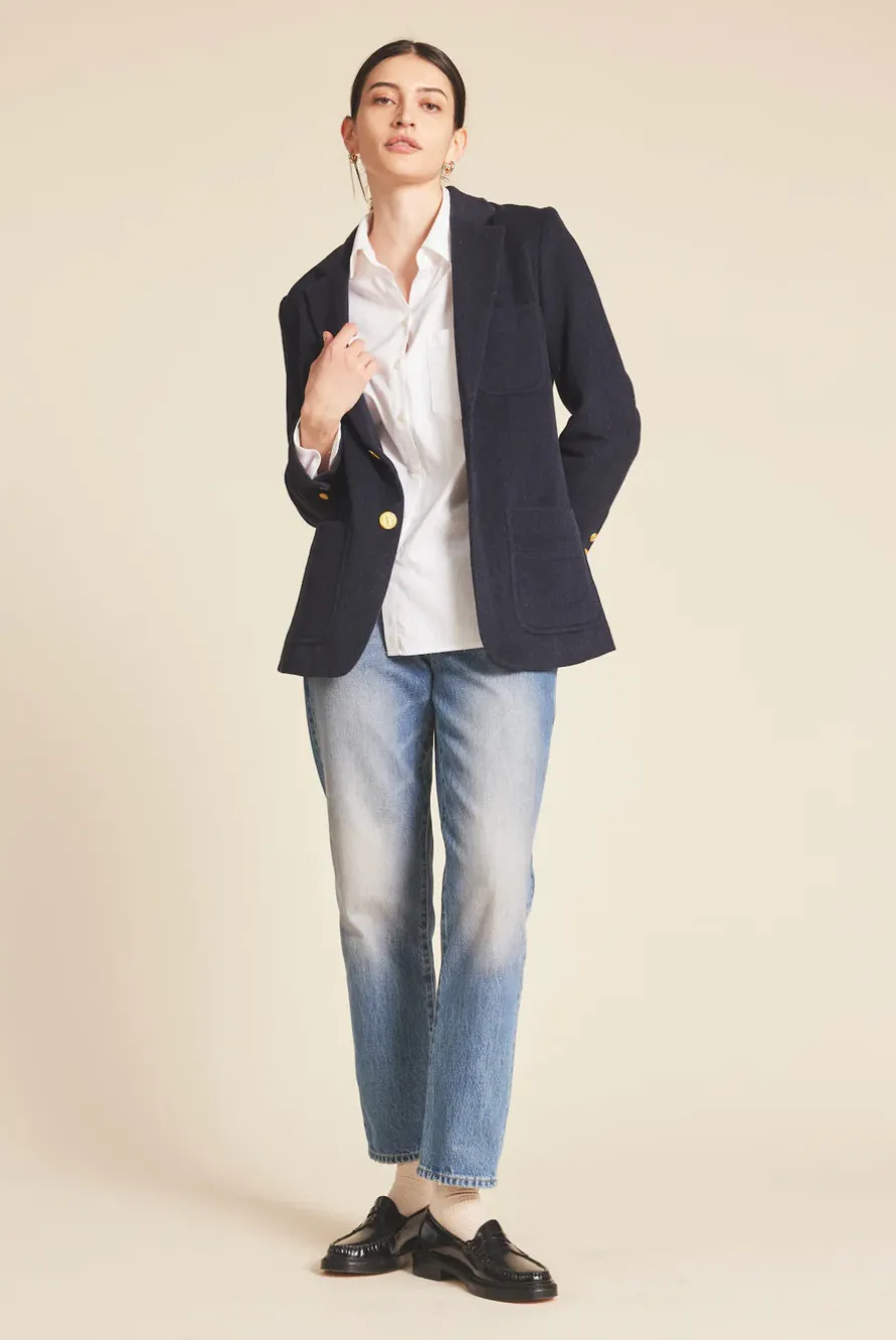 SUTTON BLAZER IN NAVY