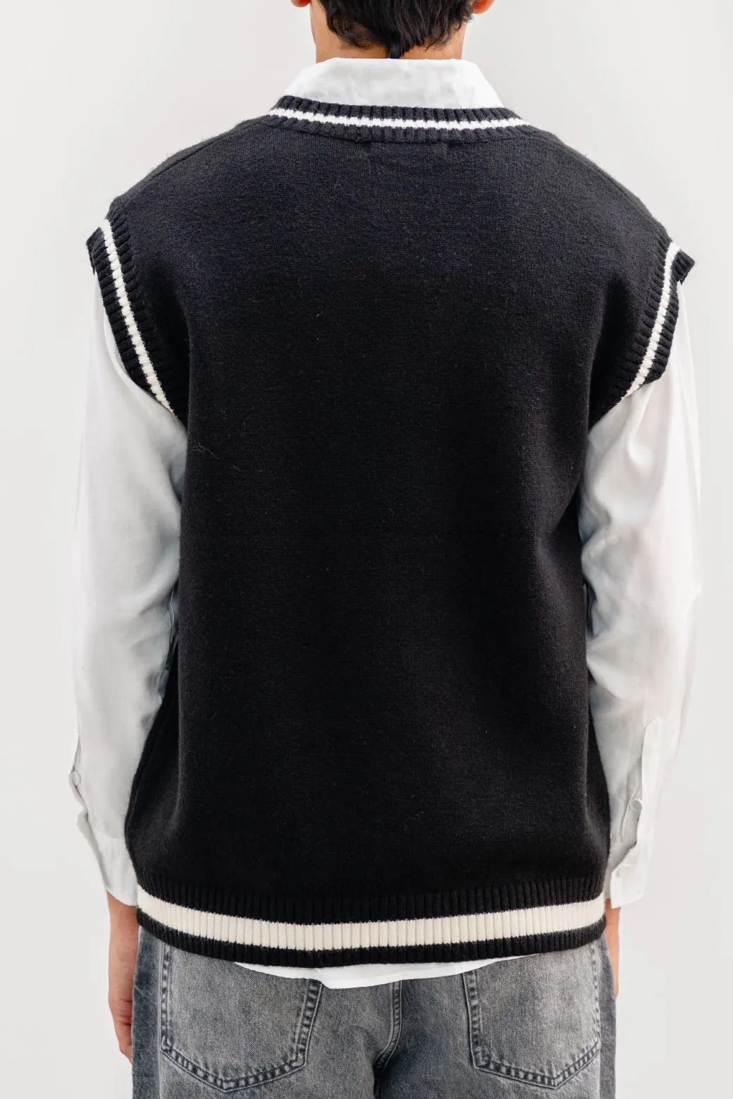 SWEATER VEST