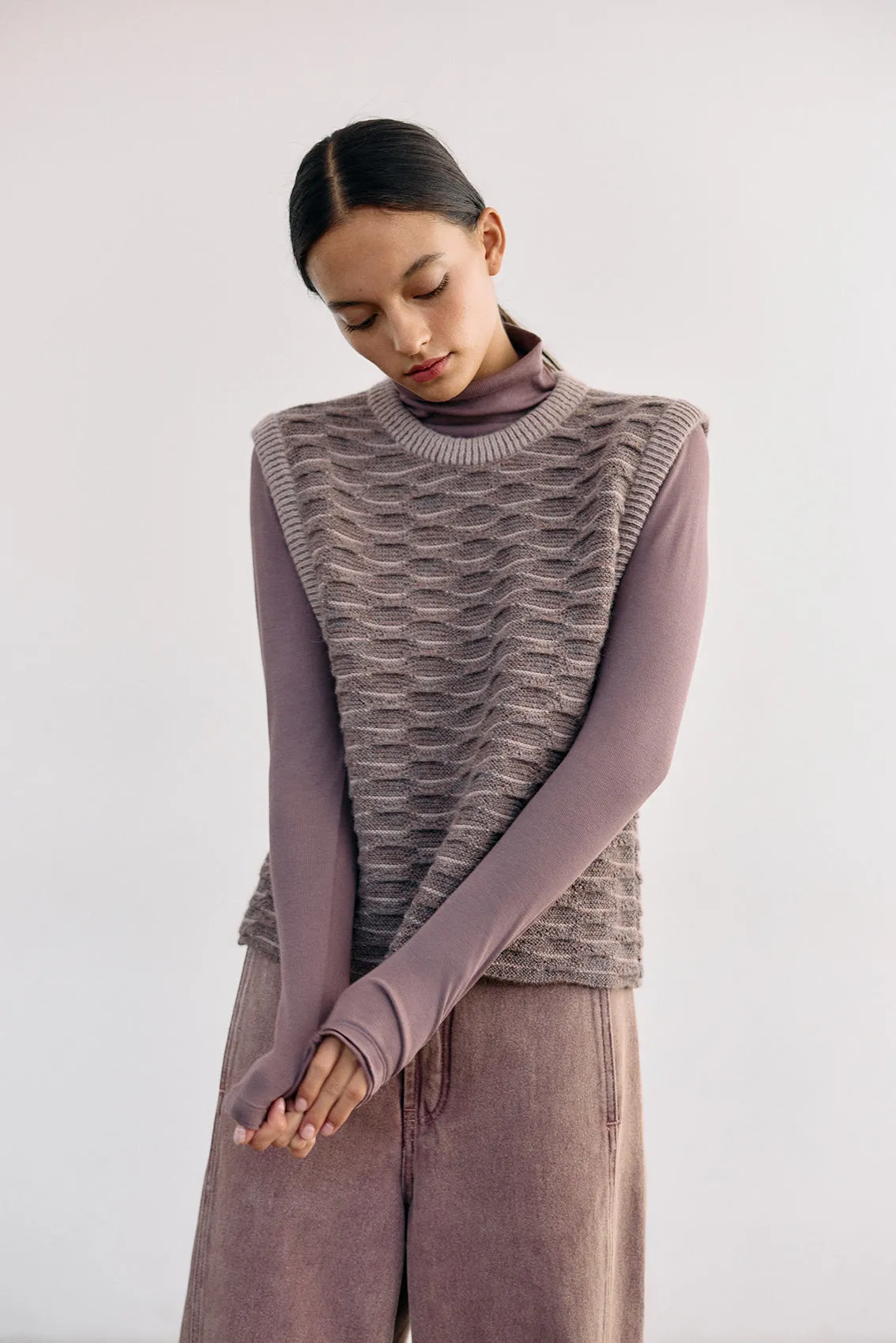 Textured Alpaca Knit Sweater Vest - Malva